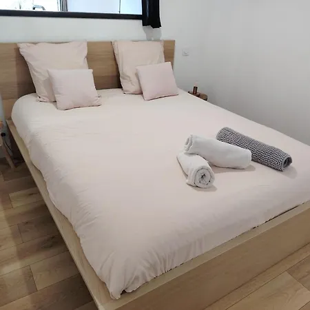Διαμέρισμα Le Denyspuech 55m2 Plein Centre Avec Jardin! *